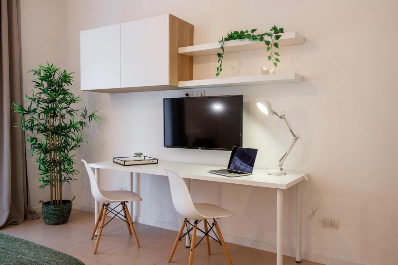 Puglia5Stars Stazione Centrale Urban Green Bari Exteriör bild