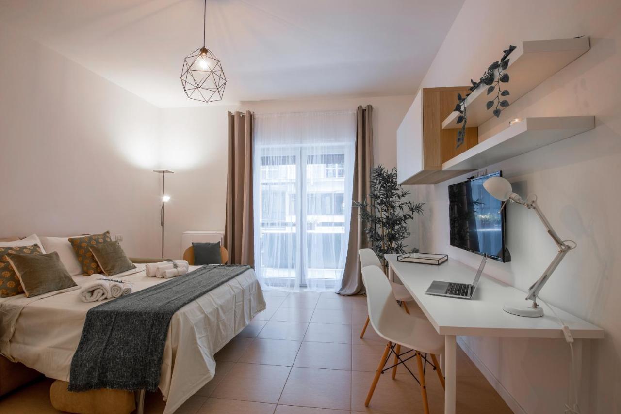 Puglia5Stars Stazione Centrale Urban Green Bari Exteriör bild
